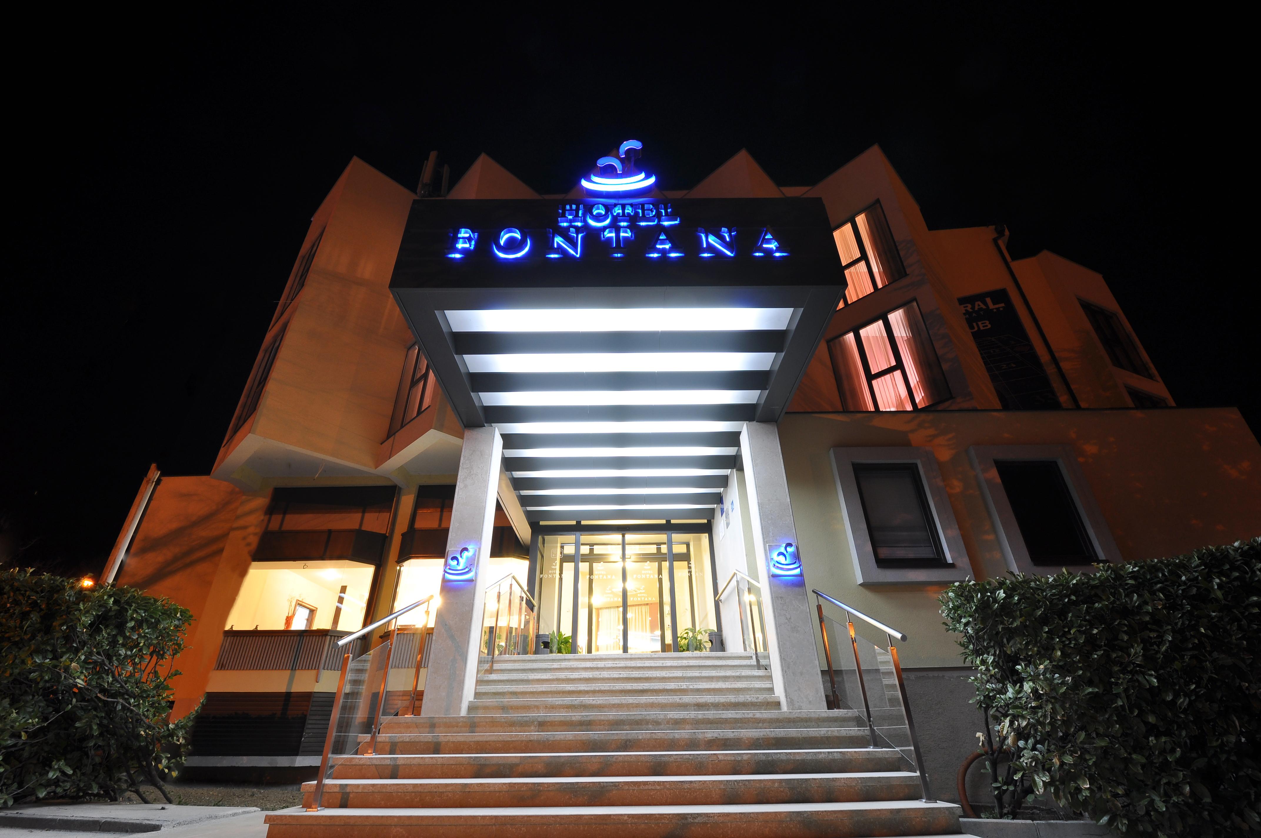 Hotel Fontana Buzet Extérieur photo